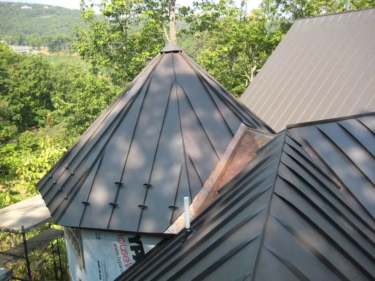 Professional Roof Tarp Installation by Craftsman Roofing in Mount Vernon